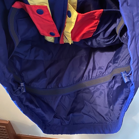 The North Face Color Block Coat - Picture 9 of 11